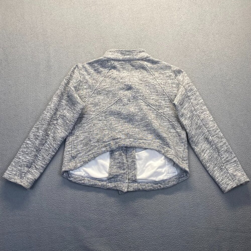 CAbi Womens Gray Hour Glass 3 Button Knit Blazer 596 Size Large,Outdoor,Preppy - Picture 3 of 12